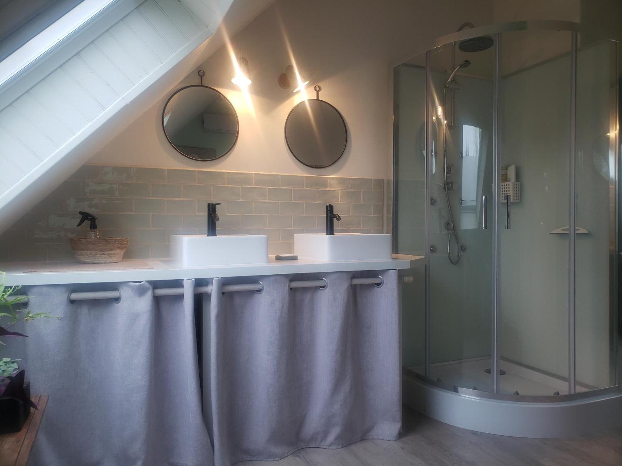 Chambres D'Hotes Et Gite D'Etape Avel Glaz Morlaix Extérieur photo